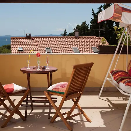 Ruhige Mit Herrlicher Aussicht By Interhome Διαμέρισμα