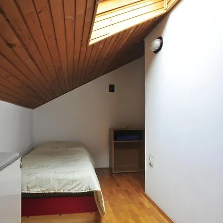 Apartment Ruhige Mit Herrlicher Aussicht By Interhome